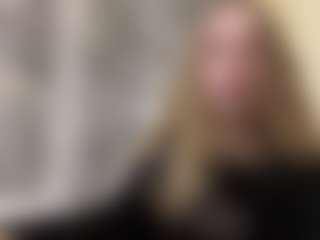 Live cam show with JuleneWenthold - Amateur on Camsoda
