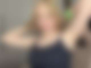 KiyokoShurkus's Live Sex Cam Show