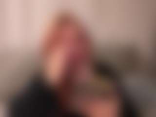 Live cam show with MarquitaDebelak - Control on Soda Cam