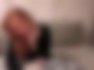Live cam show with MarquitaDebelak - Tease Mature on Camsoda