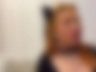Live-camshow met MarquitaDebelak - Red Hair HD op Camsoda