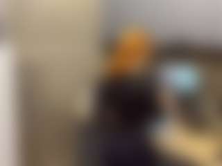 Live cam show with MarquitaDebelak - New Anal on StripNow