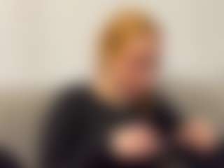 Live cam show with MarquitaDebelak - Control on madthumbs