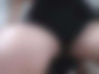 Live cam show with nokilta - Flirt MILF on Dolls Live