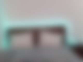 redqueen888's Live Sex Cam Show