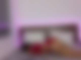redqueen888's Live Sex Cam Show