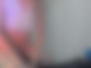 Alizebaby18's Live Sex Cam Show