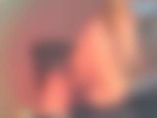 Alizebaby18's Live Sex Cam Show