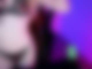 Alizebaby18's Live Sex Cam Show