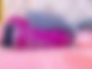 celeste-bunny18's Live Sex Cam Show