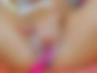 celeste-bunny18's Live Sex Cam Show