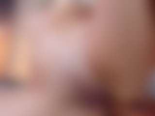 celeste-bunny18's Live Sex Cam Show