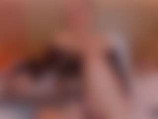 Live cam show with charlotte-13x - Moaning on Camsoda