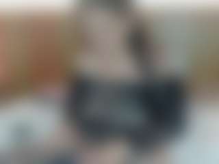 charlotte-13x's Live Sex Cam Show