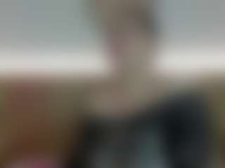 charlotte-13x's Live Sex Cam Show