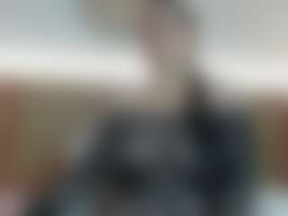 charlotte-13x's Live Sex Cam Show