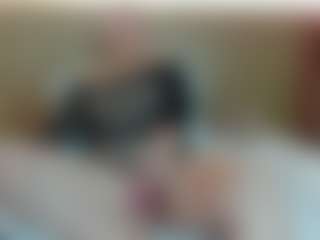 charlotte-13x's Live Sex Cam Show