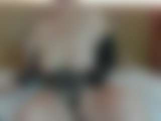 charlotte-13x's Live Sex Cam Show