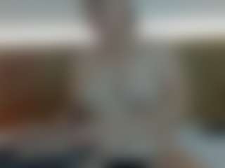 charlotte-13x's Live Sex Cam Show