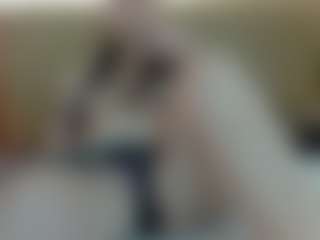 charlotte-13x's Live Sex Cam Show