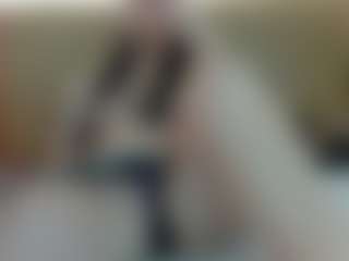 charlotte-13x's Live Sex Cam Show