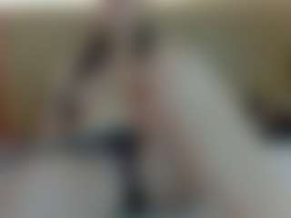 charlotte-13x's Live Sex Cam Show