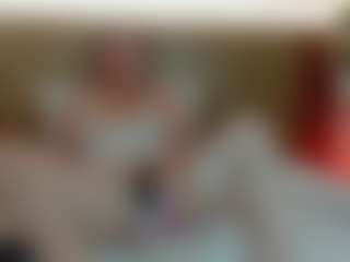 charlotte-13x's Live Sex Cam Show