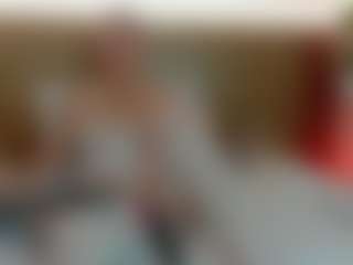 charlotte-13x's Live Sex Cam Show