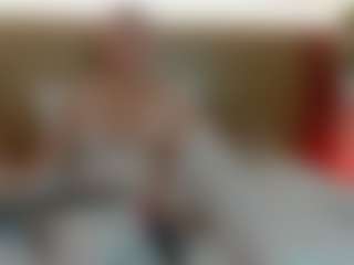 charlotte-13x's Live Sex Cam Show