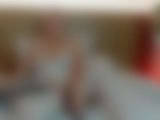 charlotte-13x's Live Sex Cam Show