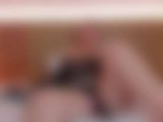 charlotte-13x's Live Sex Cam Show