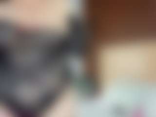 charlotte-13x's Live Sex Cam Show