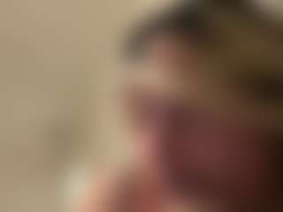 Live cam show with iceybabeee - Tease on Camsoda