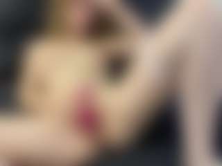 Live cam show with Melissa - Blonde Hair on Camsoda Late Night
