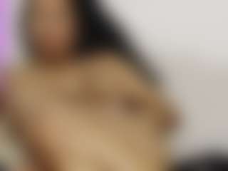 Catherinebrowm's Live Sex Cam Show