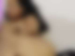 Catherinebrowm's Live Sex Cam Show