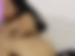 Catherinebrowm's Live Sex Cam Show