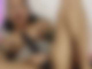 Catherinebrowm's Live Sex Cam Show