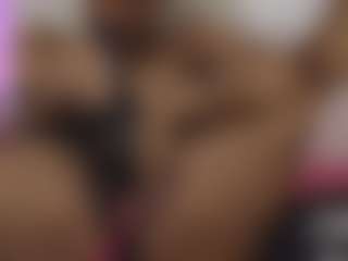 Live cam show with Catherinebrowm - Spank Ebony on https://playwithruby.com