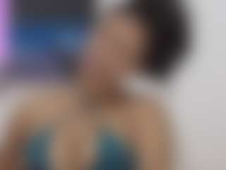 Live cam show with Catherinebrowm - Bedroom Ebony on CamClone