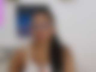 Live cam show with Catherinebrowm - Genital Piercings on CamClone