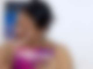 Live cam show with Catherinebrowm - Black Middle Aged on Strip Flash - Live Sex Shows