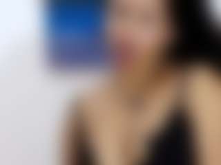 Live cam show with Catherinebrowm - Butt Plug on CamClone