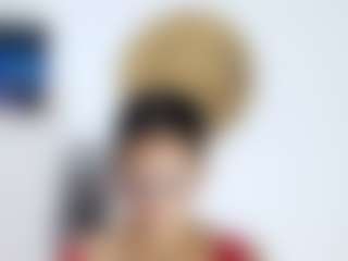 Live cam show with Catherinebrowm - Ebony MILF on Camming Site