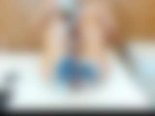 CRYSTALFOX26's Live Sex Cam Show