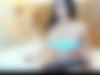 CRYSTALFOX26's Live Sex Cam Show