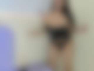 CRYSTALFOX26's Live Sex Cam Show