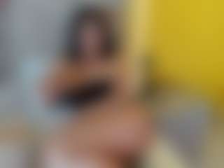 Live cam show with CRYSTALFOX26 - Normal on Camsoda Late Night