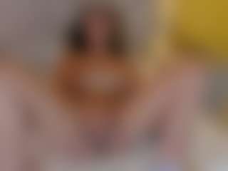 CRYSTALFOX26's Live Sex Cam Show