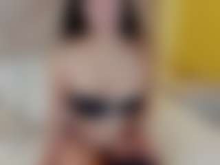 Live cam show with CRYSTALFOX26 - Normal on boobsie.com